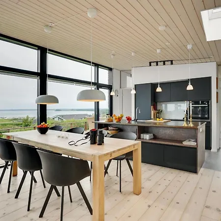 Mahilo - 300m From The Sea By Interhome Knebel
