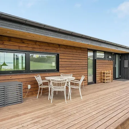 Mahilo - 300m From The Sea By Interhome *